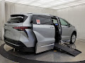 2022 Toyota Sienna Platinum