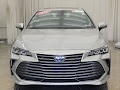 2022 Toyota Avalon Hybrid XLE