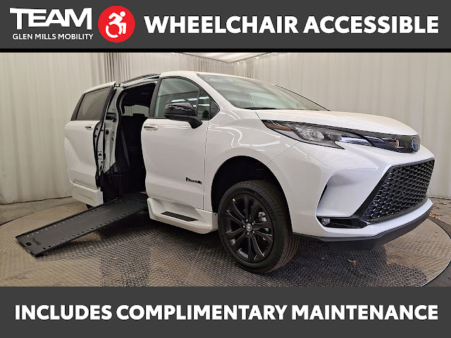 2025 Toyota Sienna XSE